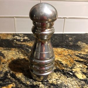Vintage Pewter Combination Salt Shaker/Pepper Mill